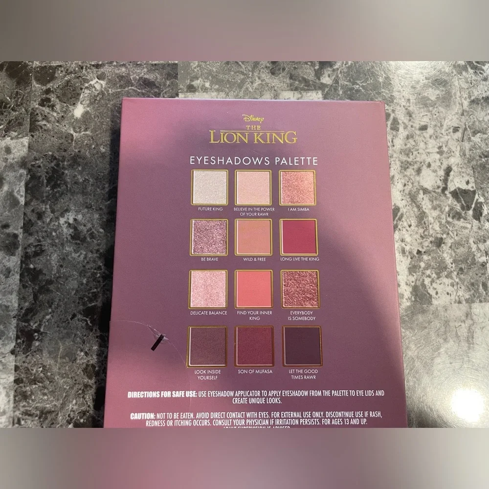 Disney The‎ Lion King Beautiful Eyeshadow Palette.
